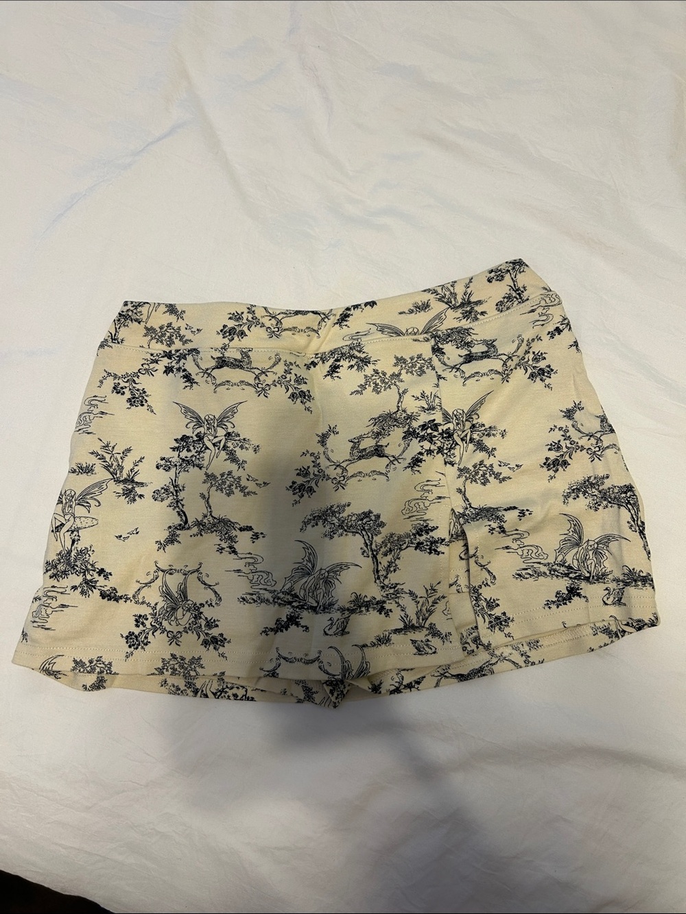 Urban Outfitters Cream and Navy Floral Print Skort